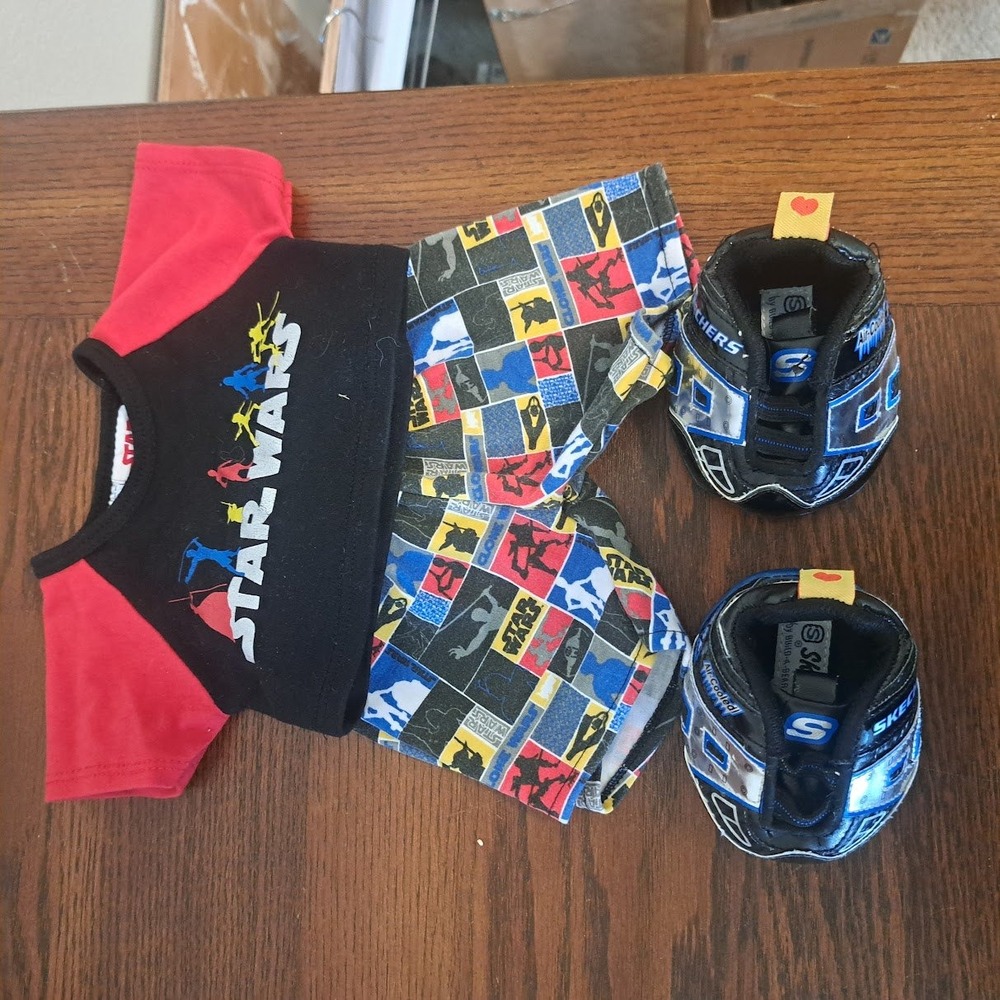 Build-A-Bear Star Wars Outfit Set with Skechers Shoes Shirt Shorts Plush Clothes